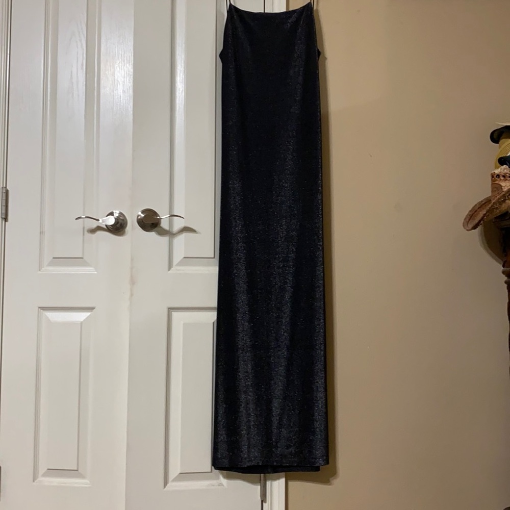 Long evening dress with strapless back